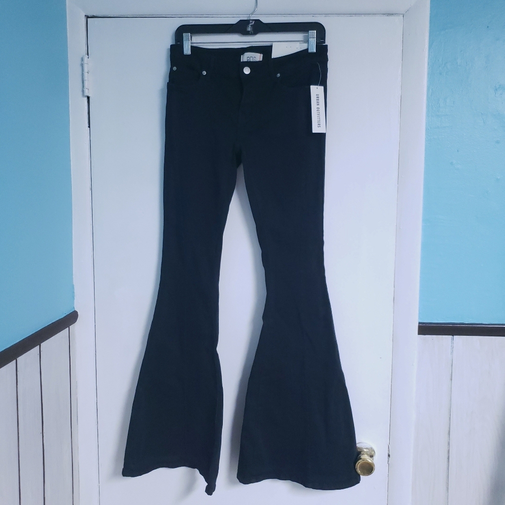 BDG Urban Outfitters Women's Extreme Flare Black Denim Pants Jeans